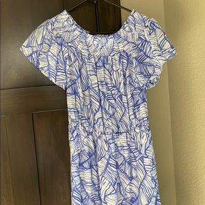 Vineyard Vines Dresses - Vineyard Vines off the shoulder dress Vineyard Vines Dresses - Vineyard Vines off the shoulder dress
